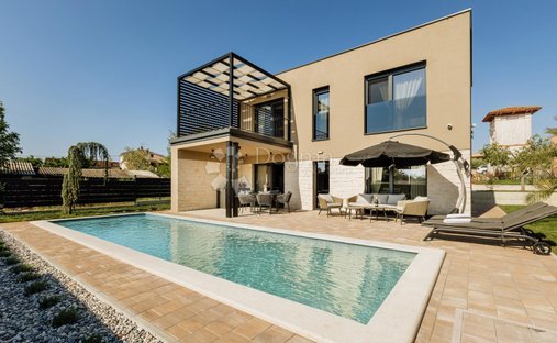 House in Tar, Istria County, Croatia 1