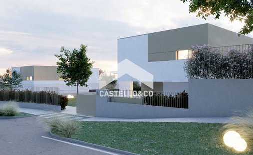 Villa in Moniga del Garda, Lombardy, Italy 1
