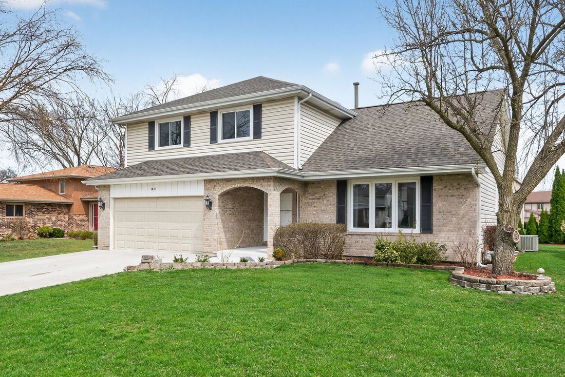 House in Addison, Illinois, United States 2 - 17813310