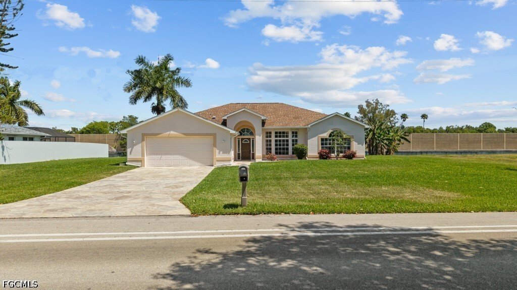 House in Cape Coral, Florida, United States 1 - 17814212