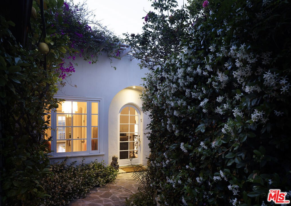House in Los Angeles, California, United States 3 - 17812049