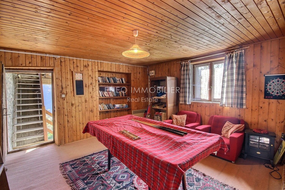 Chalet in Bourg-Saint-Maurice, Auvergne-Rhône-Alpes, France 3 - 17815756