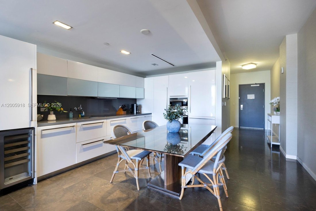 Condo in Miami Beach, Florida, United States 2 - 17813619
