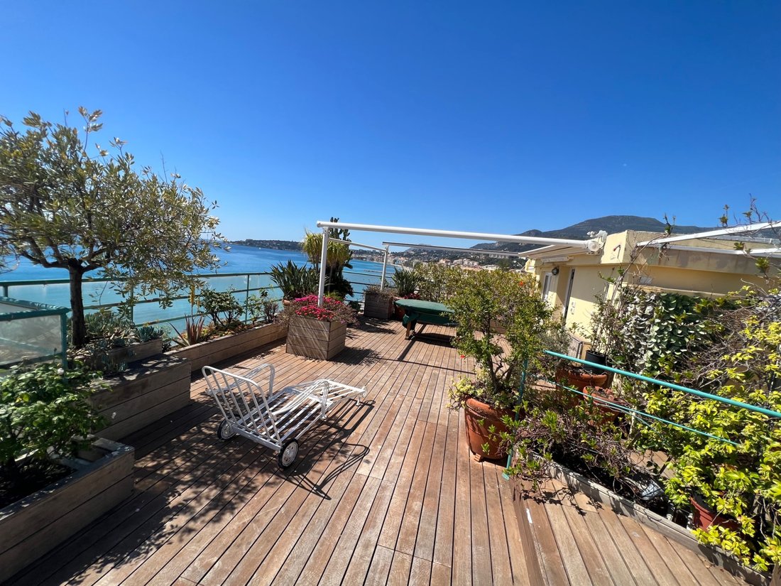 Apartment in Menton, Provence-Alpes-Côte d'Azur, France 1 - 17812927