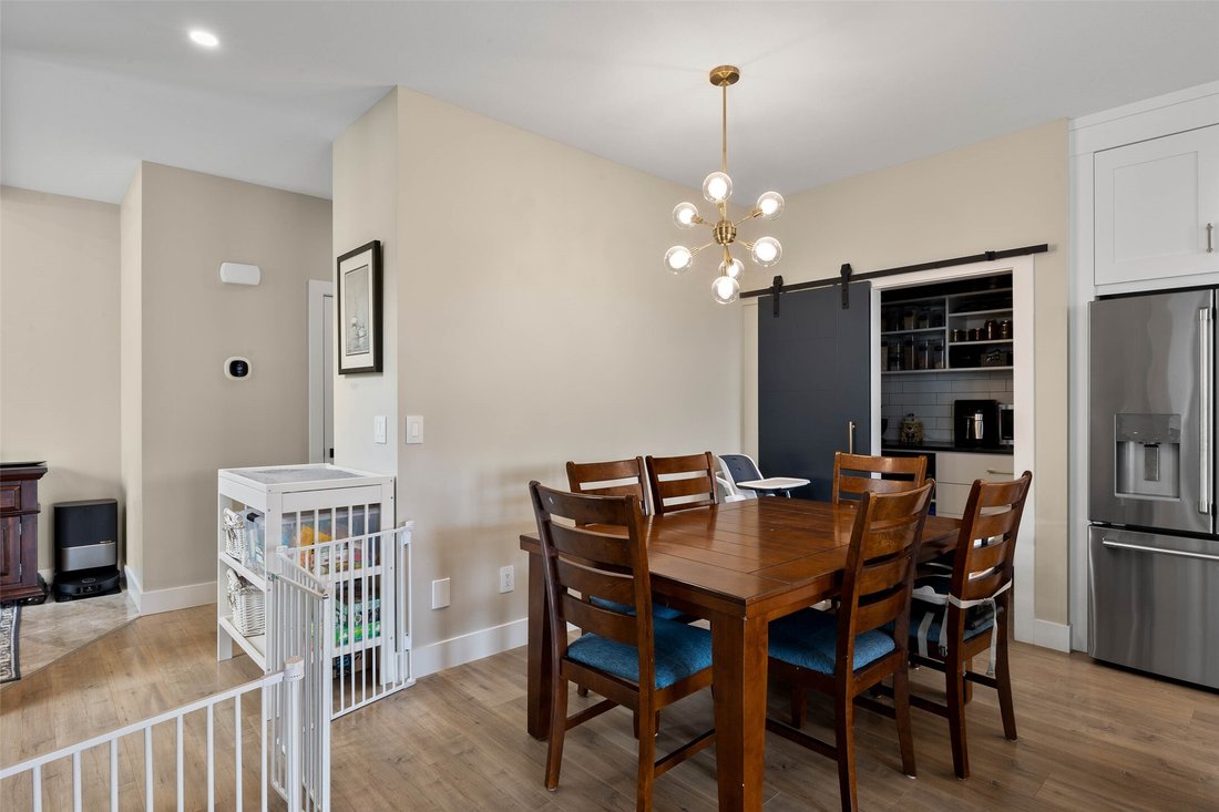 House in Kamloops, British Columbia, Canada 5 - 17814364