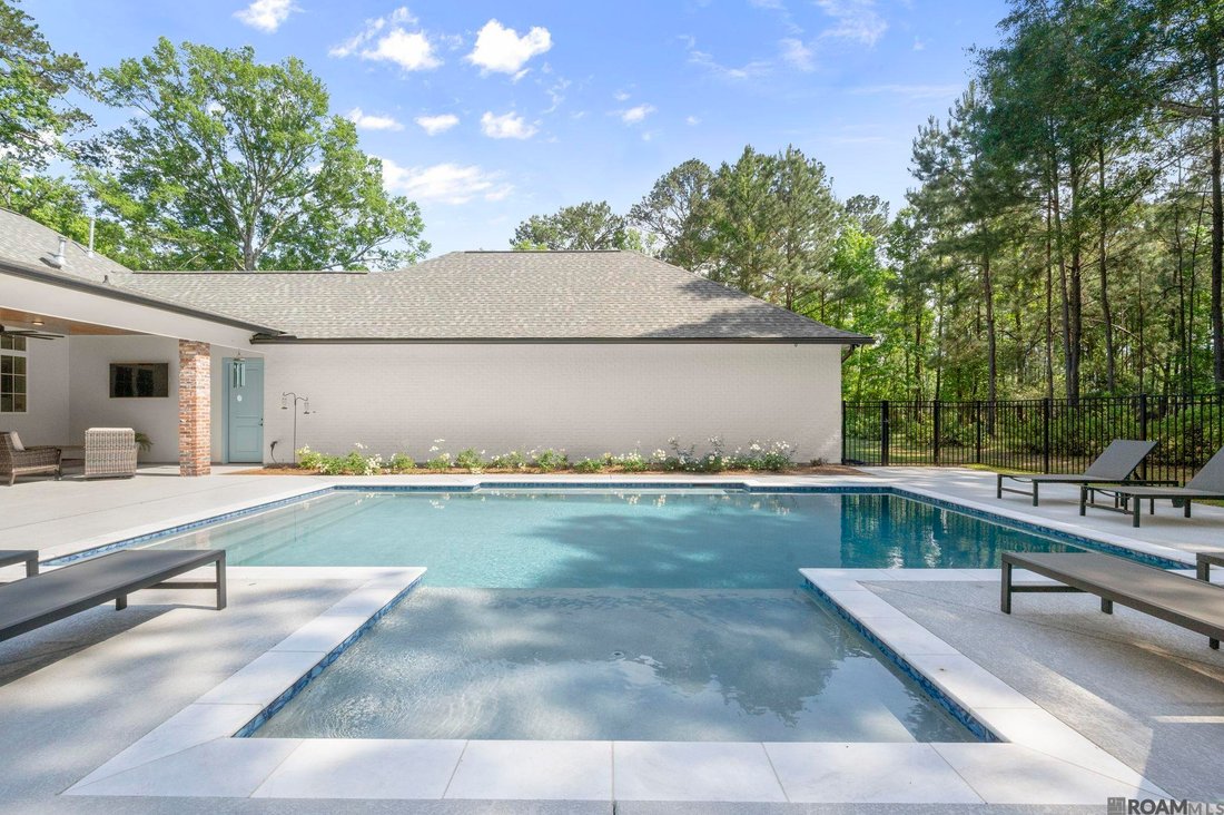 House in Saint Francisville, Louisiana, United States 3 - 17814997