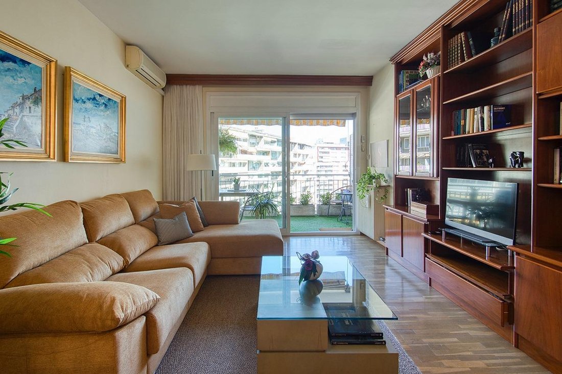 Apartamento en Les Corts, Barcelona, España 4 - 17814153