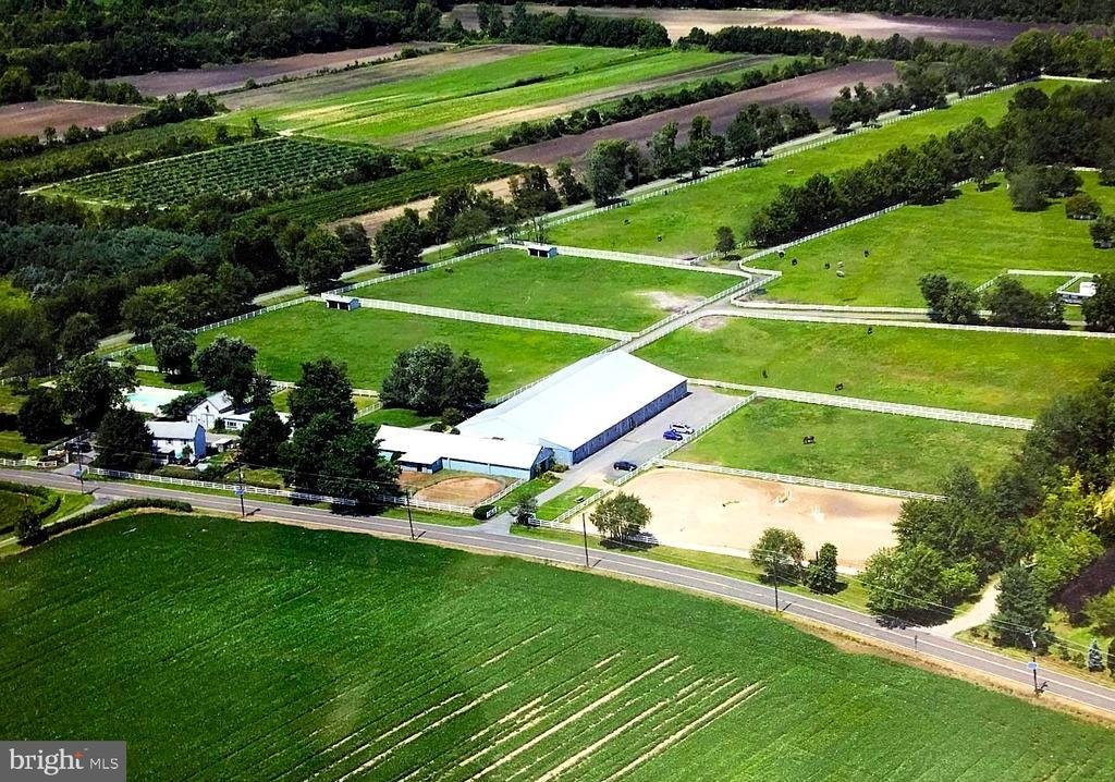Farm Ranch in Southampton Township, New Jersey, United States 2 - 17814827