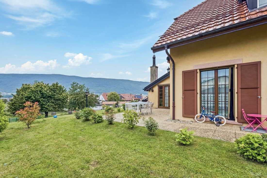 House in Ballens, Vaud, Switzerland 2 - 14360914