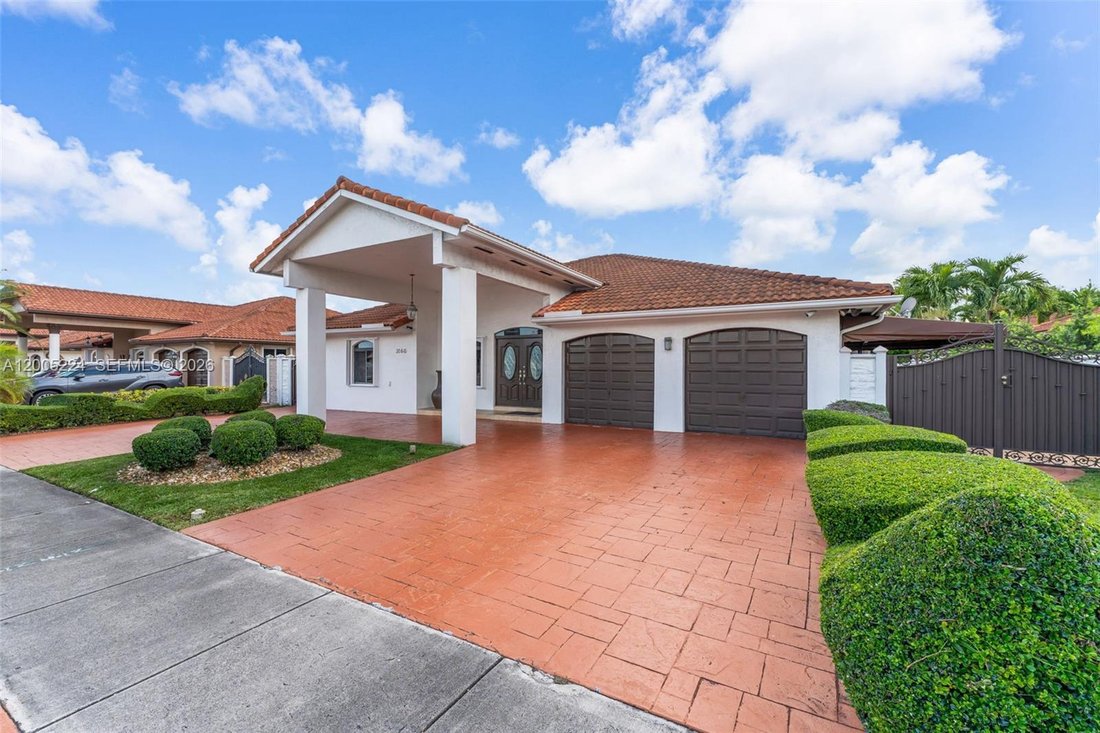 House in Miami, Florida, United States 3 - 17812300