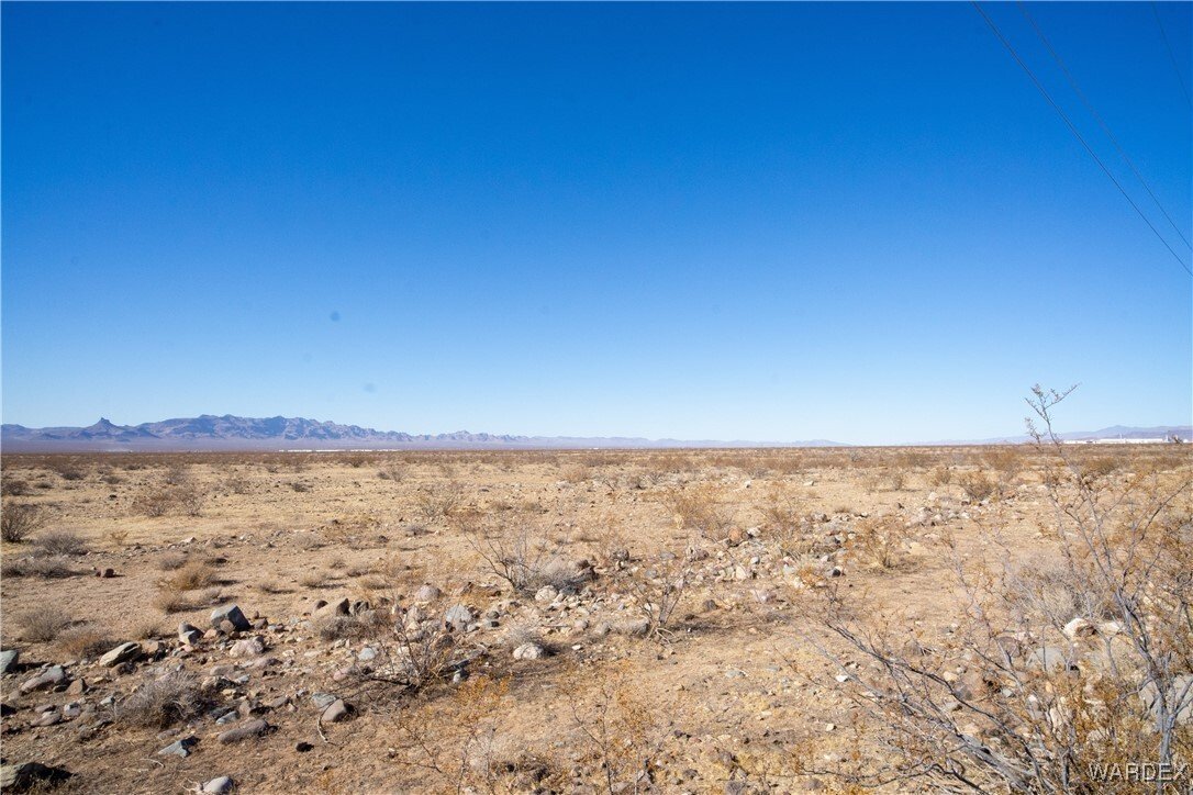Farm Ranch in Golden Valley, Arizona, United States 3 - 17815032