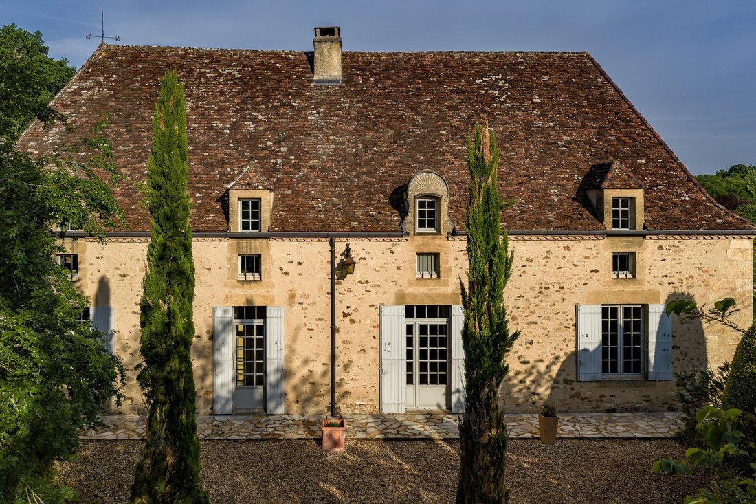 House in Le Bugue, Nouvelle-Aquitaine, France 2 - 15418702