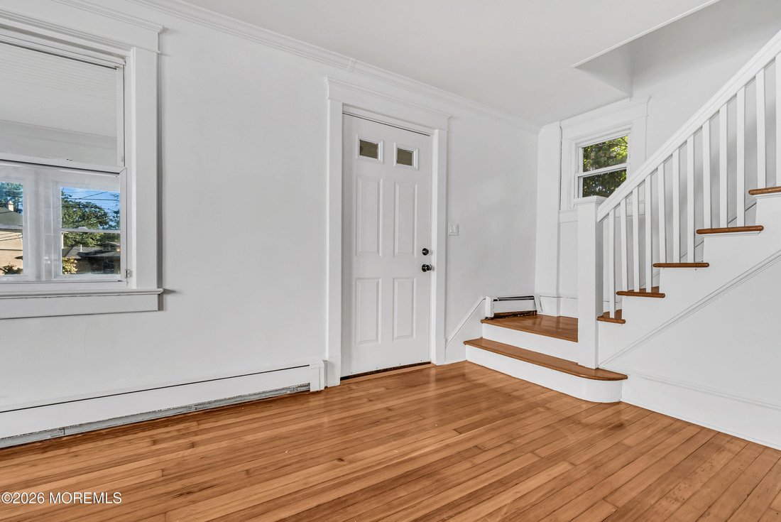 House in Long Branch, New Jersey, United States 4 - 17811666