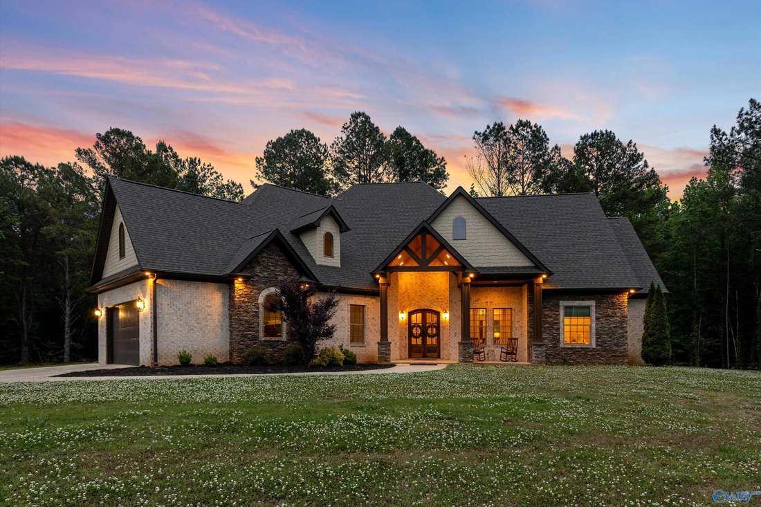 House in Gurley, Alabama, United States 1 - 17812973