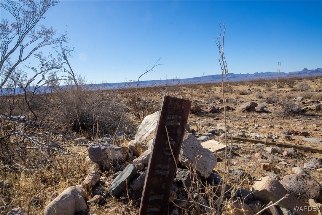 Farm Ranch in Golden Valley, Arizona, United States 2 - 17815032