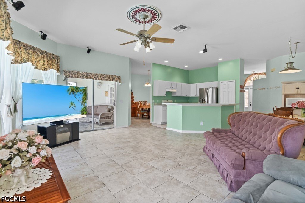 House in Cape Coral, Florida, United States 4 - 17814212