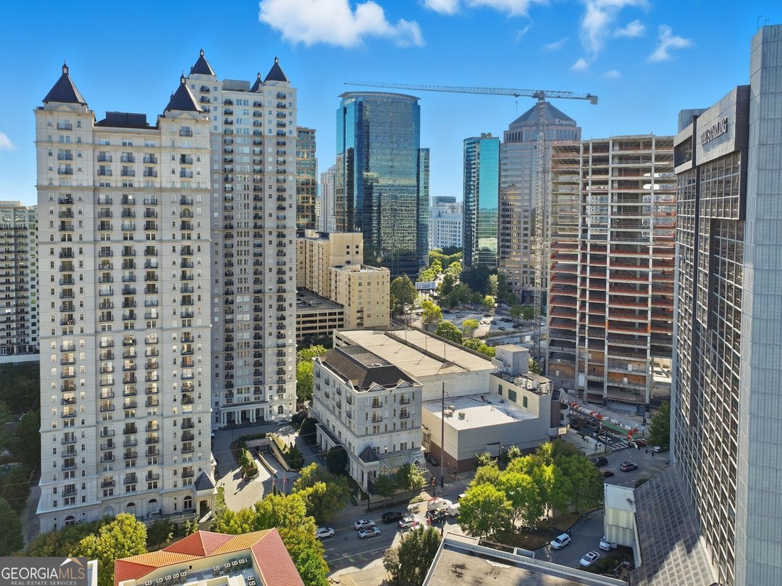 Condo in Atlanta, Georgia, United States 1 - 17813626