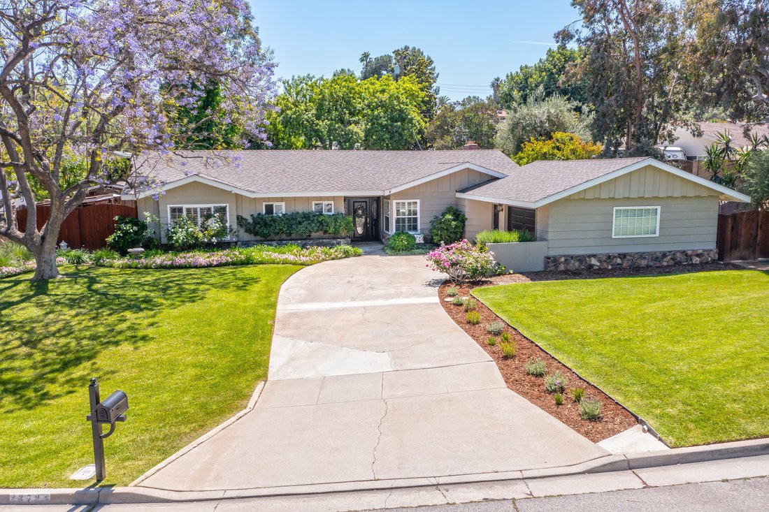 House in Riverside, California, United States 4 - 17811175