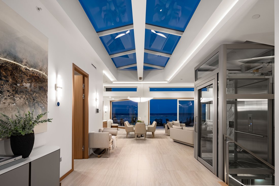 House in West Vancouver, British Columbia, Canada 4 - 17811284