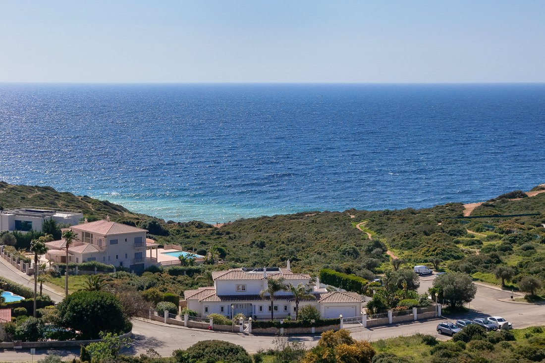 Villa in Carvoeiro, Algarve, Portugal 2 - 17539060