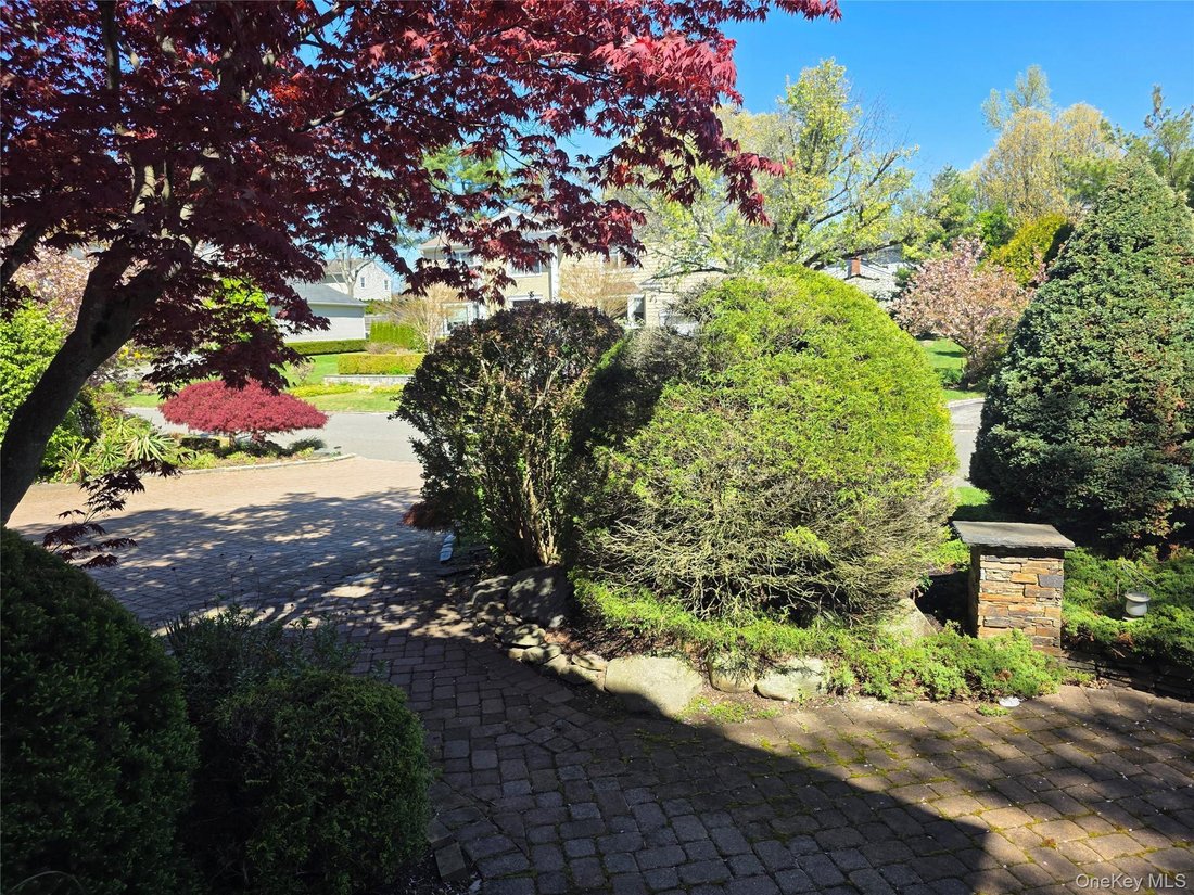 House in East Hills, New York, United States 2 - 17816551