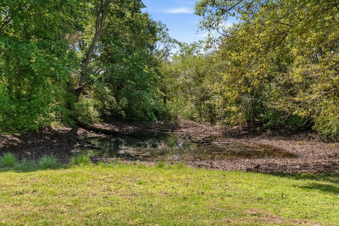 Land in Bradyville, Tennessee, United States 5 - 17818127