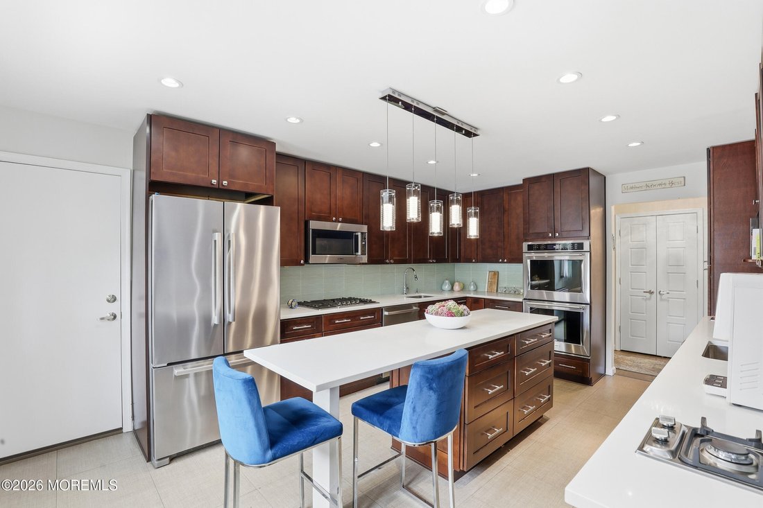 House in Lakewood Township, New Jersey, United States 4 - 17833761