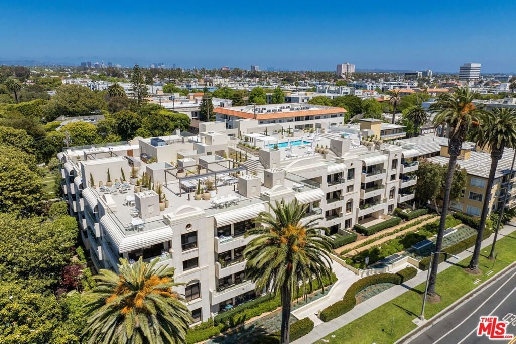 Condo in Santa Monica, California, United States 4 - 17822192