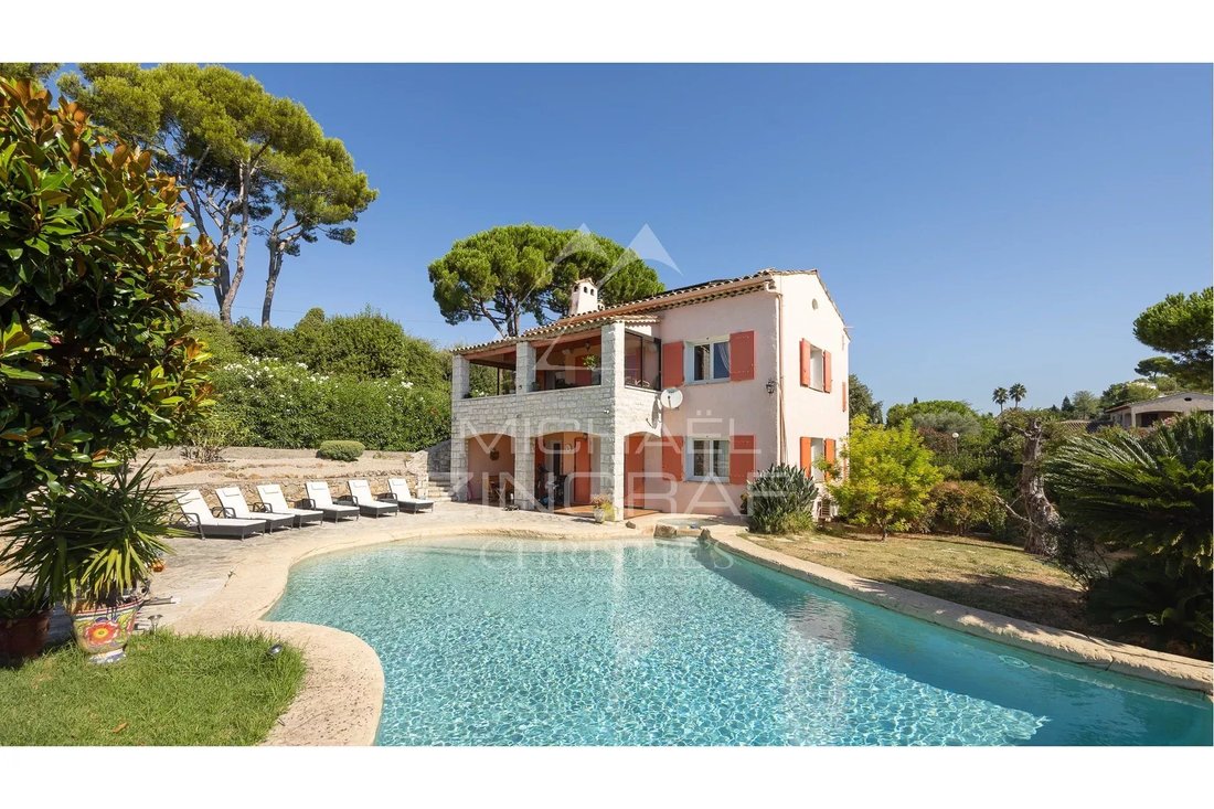 Casa a Vallauris, Provenza-Alpi-Costa Azzurra, Francia 1 - 16045103