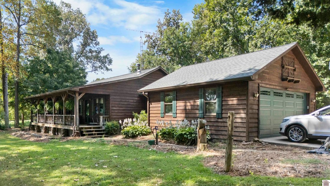 Farm Ranch in Eddyville, Kentucky, United States 2 - 17821463