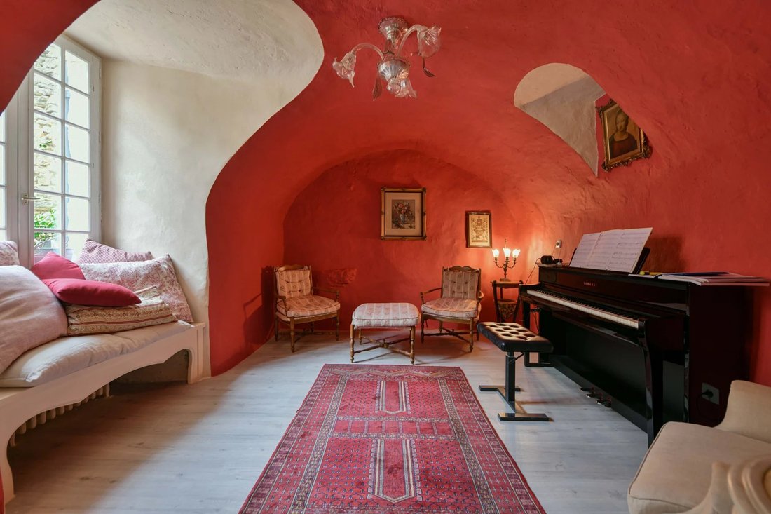 House in Uzès, Occitania, France 3 - 17829150