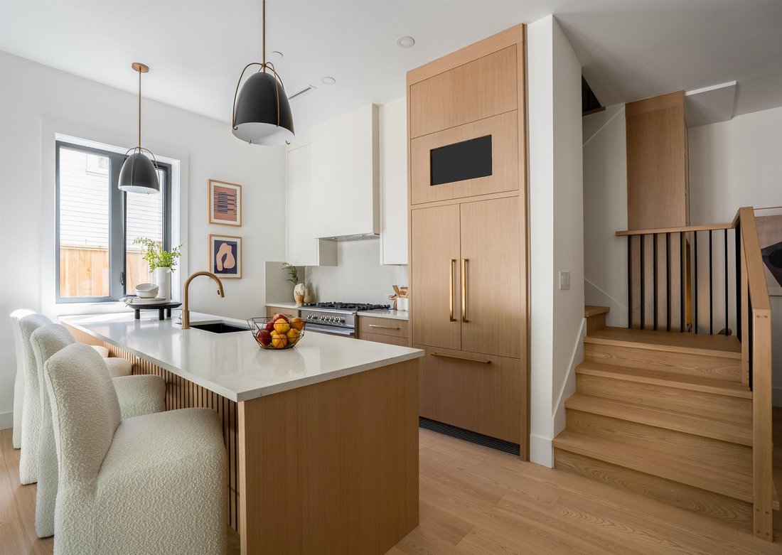 Apartment in Vancouver, British Columbia, Canada 2 - 17830481