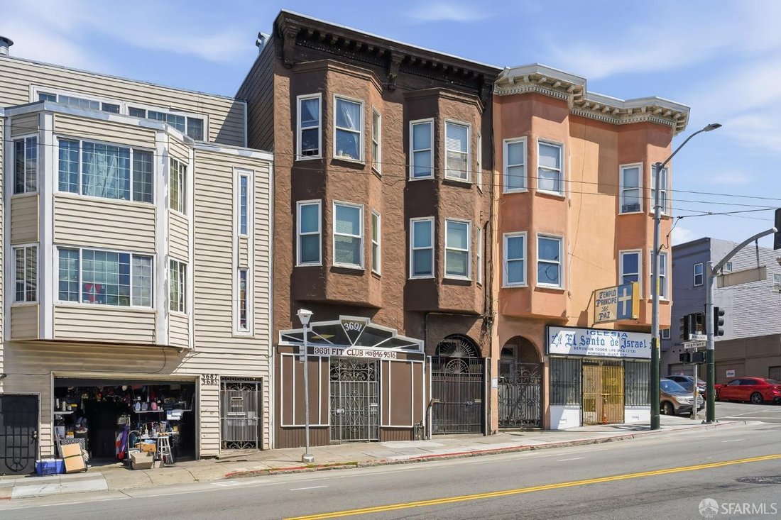 San Francisco, California, United States 3 - 17833488