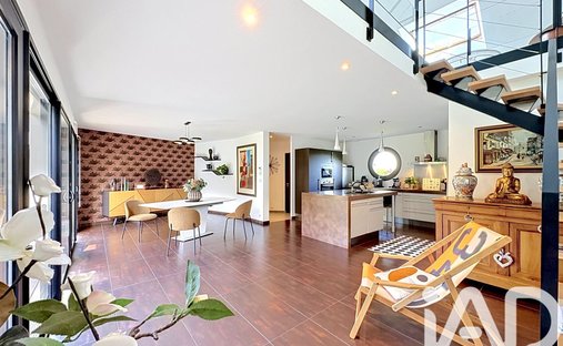 House in Nord, Caudan, France 1
