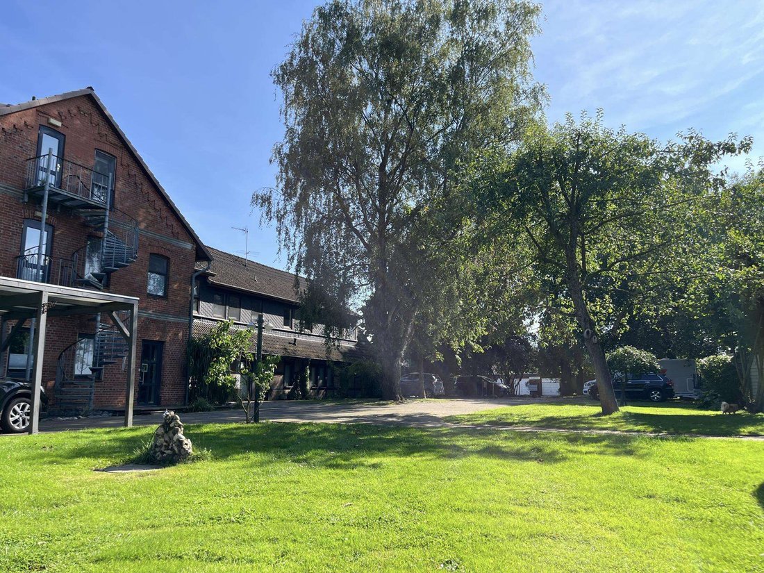 Sudwalde, Lower Saxony, Germany 1 - 17826648