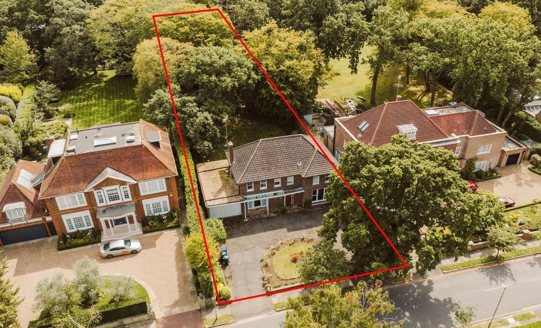 House in Hampstead Garden Suburb, Barnet, England 1 - 16741230