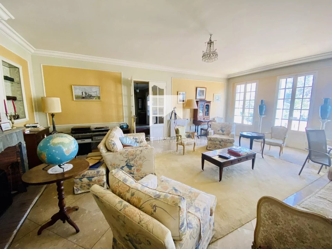 House in Hyeres, Provence-Alpes-Côte d'Azur, France 2 - 13366600
