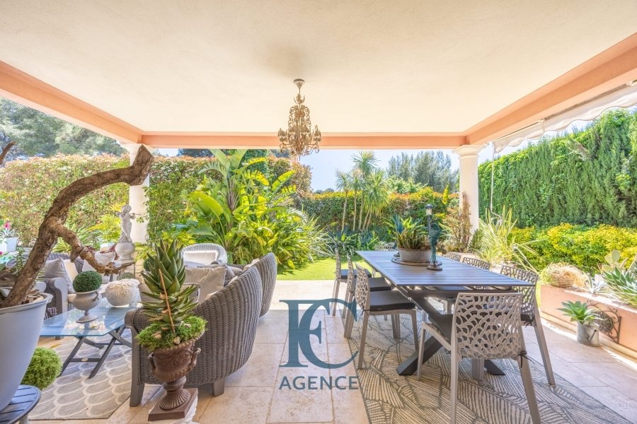 House in Sanary-sur-Mer, Provence-Alpes-Côte d'Azur, France 4 - 17820304