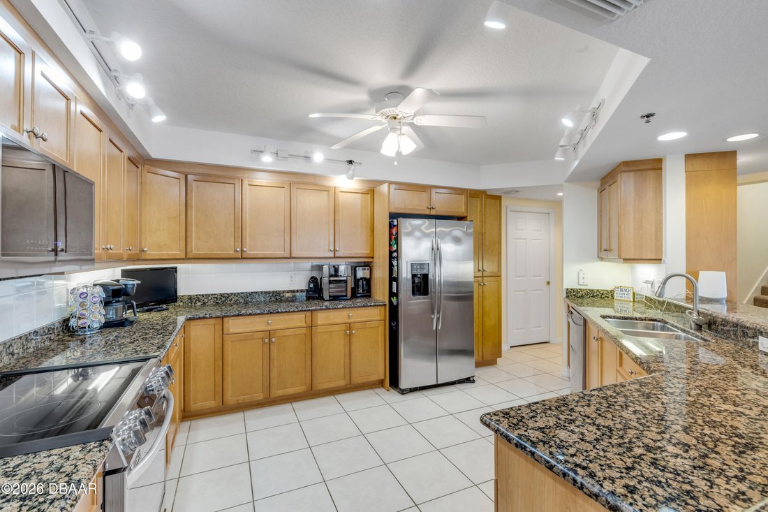 Condo in New Smyrna Beach, Florida, United States 2 - 17833830