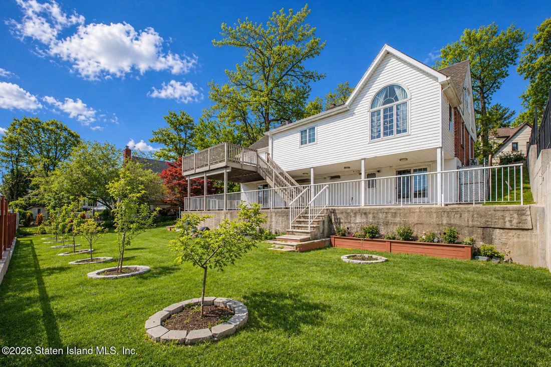 House in New York, New York, United States 5 - 17822532