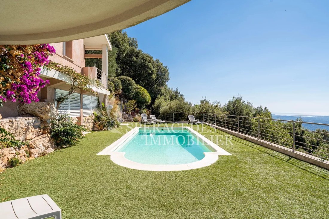 Villa in Grasse, Provence-Alpes-Côte d'Azur, France 2 - 16283300
