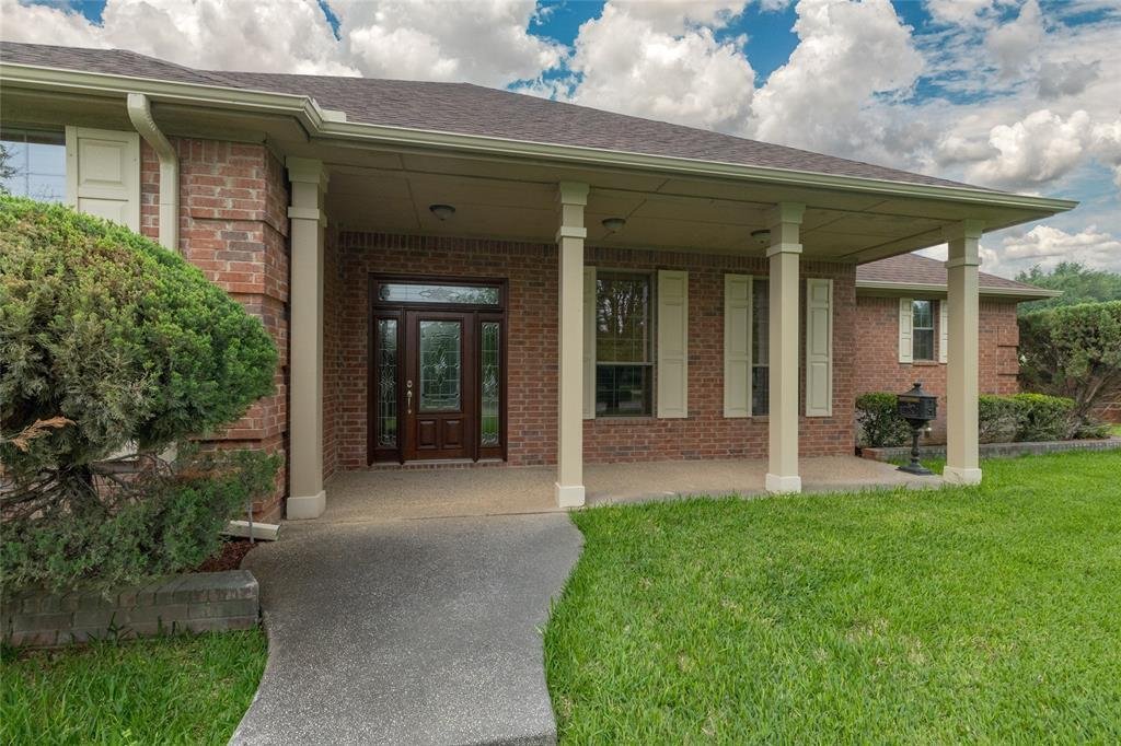 House in Weatherford, Texas, United States 2 - 17824793
