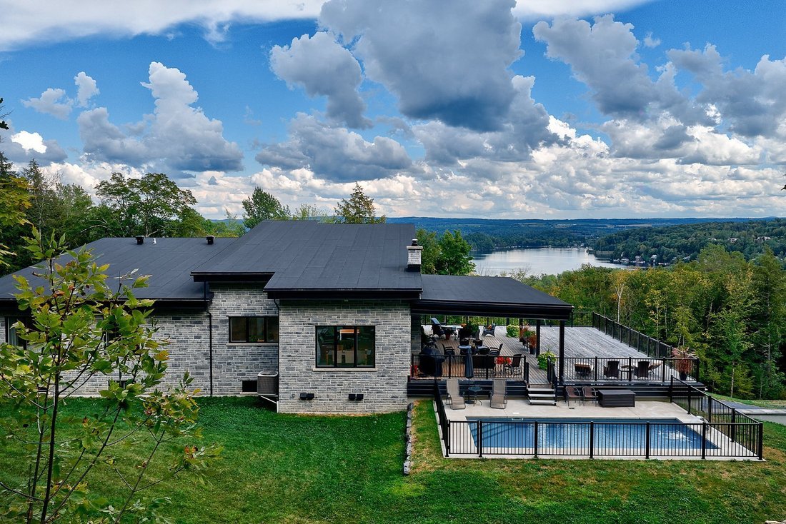 House in Sainte-Catherine-de-Hatley, Quebec, Canada 3 - 17834265
