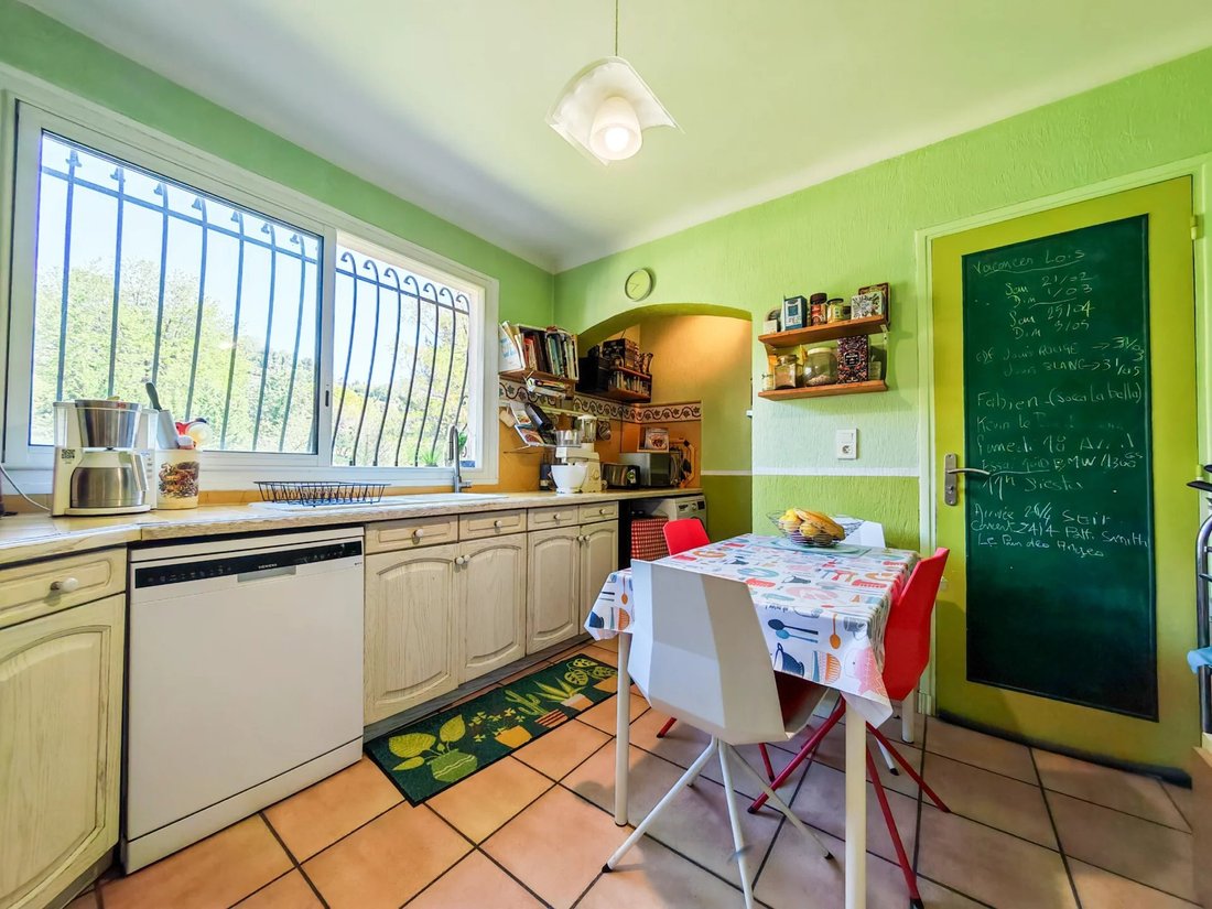 House in Plan de Noves, Vence, France 5 - 17827472