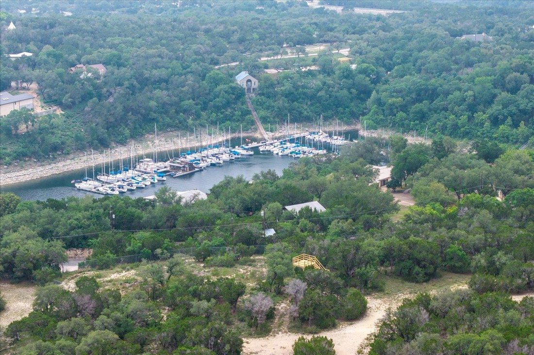 Land in Austin, Texas, United States 3 - 17827699