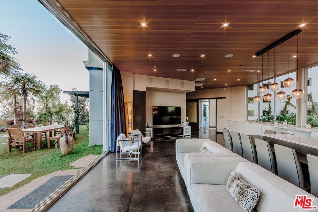 House in Malibu, California, United States 3 - 17826176