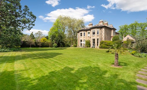 House in Offord D'Arcy, England 1