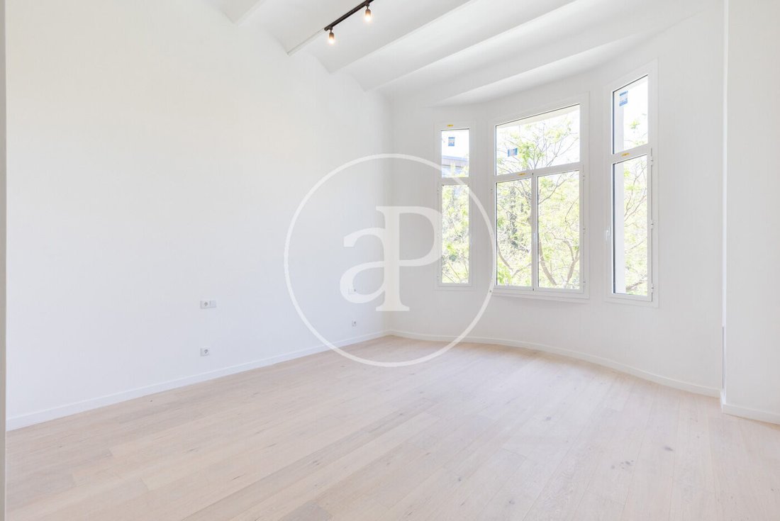 Apartment in Sarrià-Sant Gervasi, Barcelona, Spain 3 - 17802972