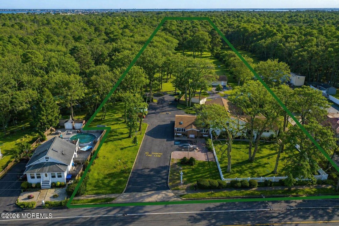 House in Brick Township, New Jersey, United States 1 - 17826092