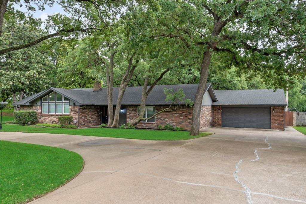 House in Arlington, Texas, United States 1 - 17817079
